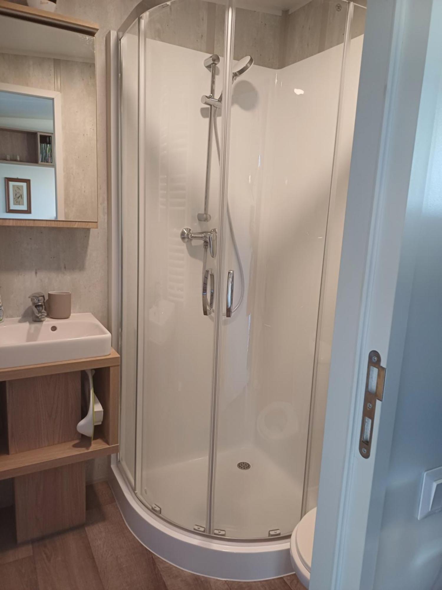 Tinyhouse Wemding Villa Luaran gambar